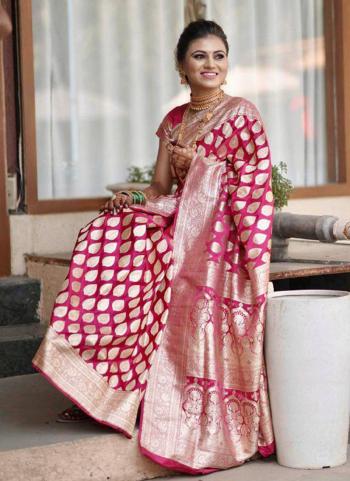 2023y/February/38256/Pink-Banarasi-Silk-Festival-Wear-Weaving-Saree-RAJMATA1 (2).jpg